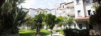 Paloma Marina Suites