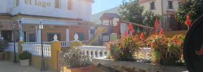 Hotel Restaurante El Lago