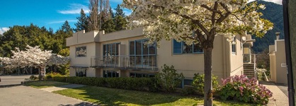Coronation Lodge