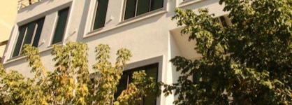 White City Hotel & Restaurant