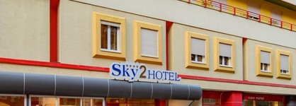 Sky 2 Hotel