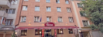 Victoria Hotel