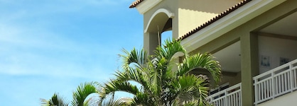 Atlantic Palace Family Inn