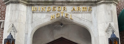 Windsor Arms Hotel