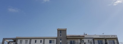 Valentinos Apartments