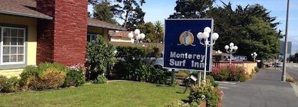 Monterey Surf Inn