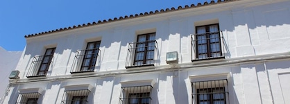 Hotel Boutique Caireles