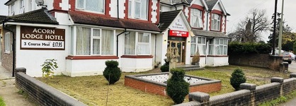 Acorn Lodge Gatwick