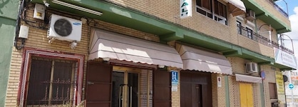 Hostal Alamare