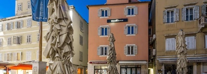 Palace Suites Heritage Hotel – Adults Only