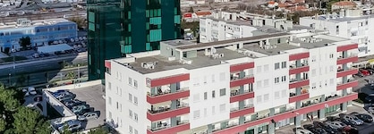 Bb Residence