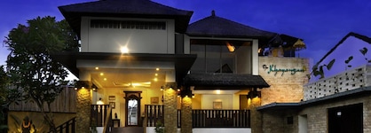 The Khayangan Dreams Villa Seminyak