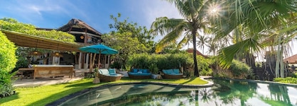 Sejuk Beach Villas