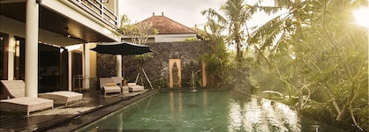 D'legon Villas