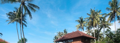 Sea Breeze Candidasa