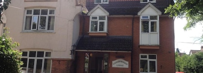 Gainsborough Lodge