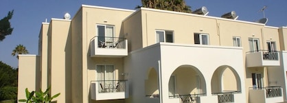 Andromeda Hotel Apartments