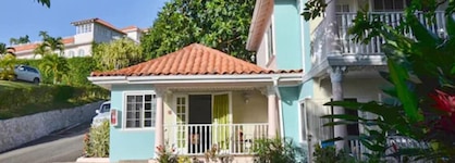 Tropical Lagoon Resort