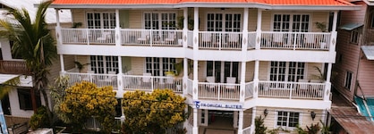 Tropical Suites Hotel