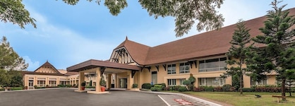 Taal Vista Hotel