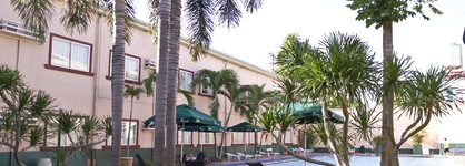 Holiday Spa Hotel
