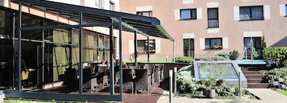 Melrose Apartments 2