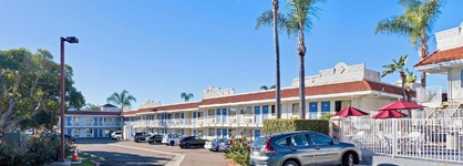 Motel 6 Carlsbad East