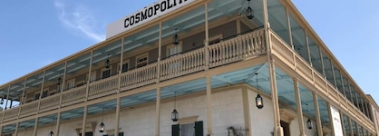 Cosmopolitan Hotel & Restaurant