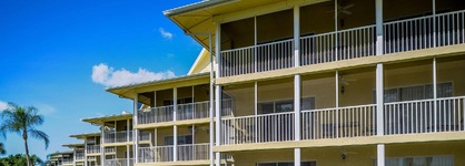 Hilton Vacation Club Charter Club Naples Bay