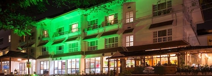 No. 18 Hotel