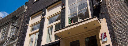 Amsterdam Downtown Hotel