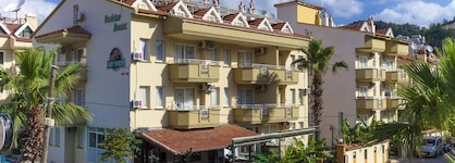 Exelsior Annex