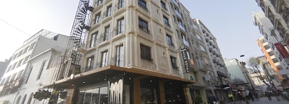 Grand Esen Hotel
