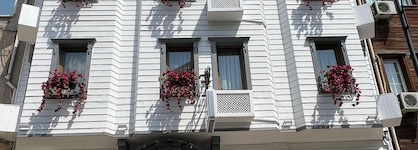 Mevlana Hotel