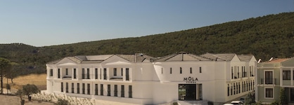 Mola Cunda Hotel