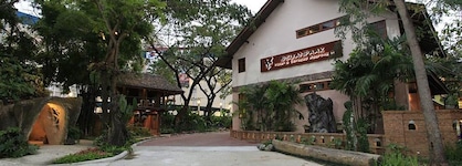 Vc@Suanpaak Hotel & Serviced Apartments