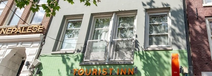 Tourist Inn Budget Hotel - Hostel