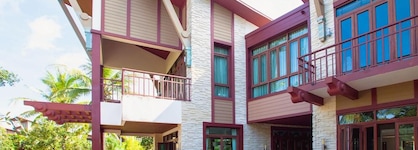 Amatapura Beach Villa 1