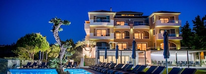 Kymothoe Elite Suites