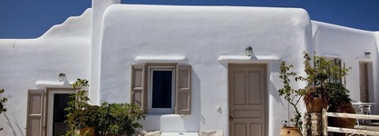 Eleni's Village Suites
