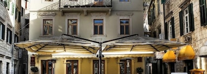 Hotel Vardar Kotor