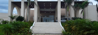 Sun Hotel