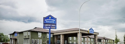 Lakeview Inns & Suites - Edson Airport