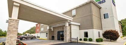 Holiday Inn Express Columbus South - Obetz By Ihg