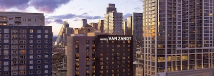 Hotel Van Zandt