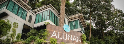Alunan Resort