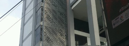 Nemuru Grand Bellevue Radio Dalam