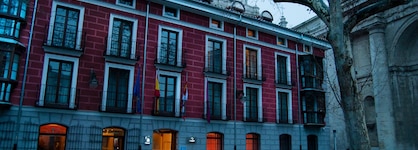 Dorma El Coloquio