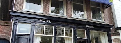 Hotel Bridges House