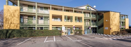 B&B Hotel Clermont Ferrand Le Brezet Aéroport